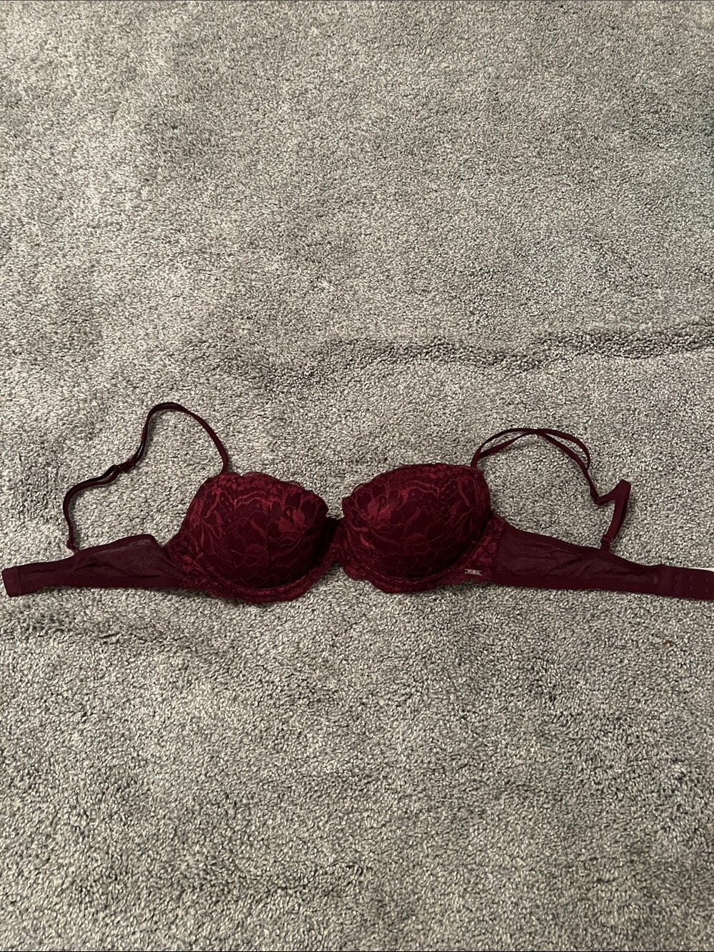 Victoria’s Secret PINK wine red lace push up bra size 34B